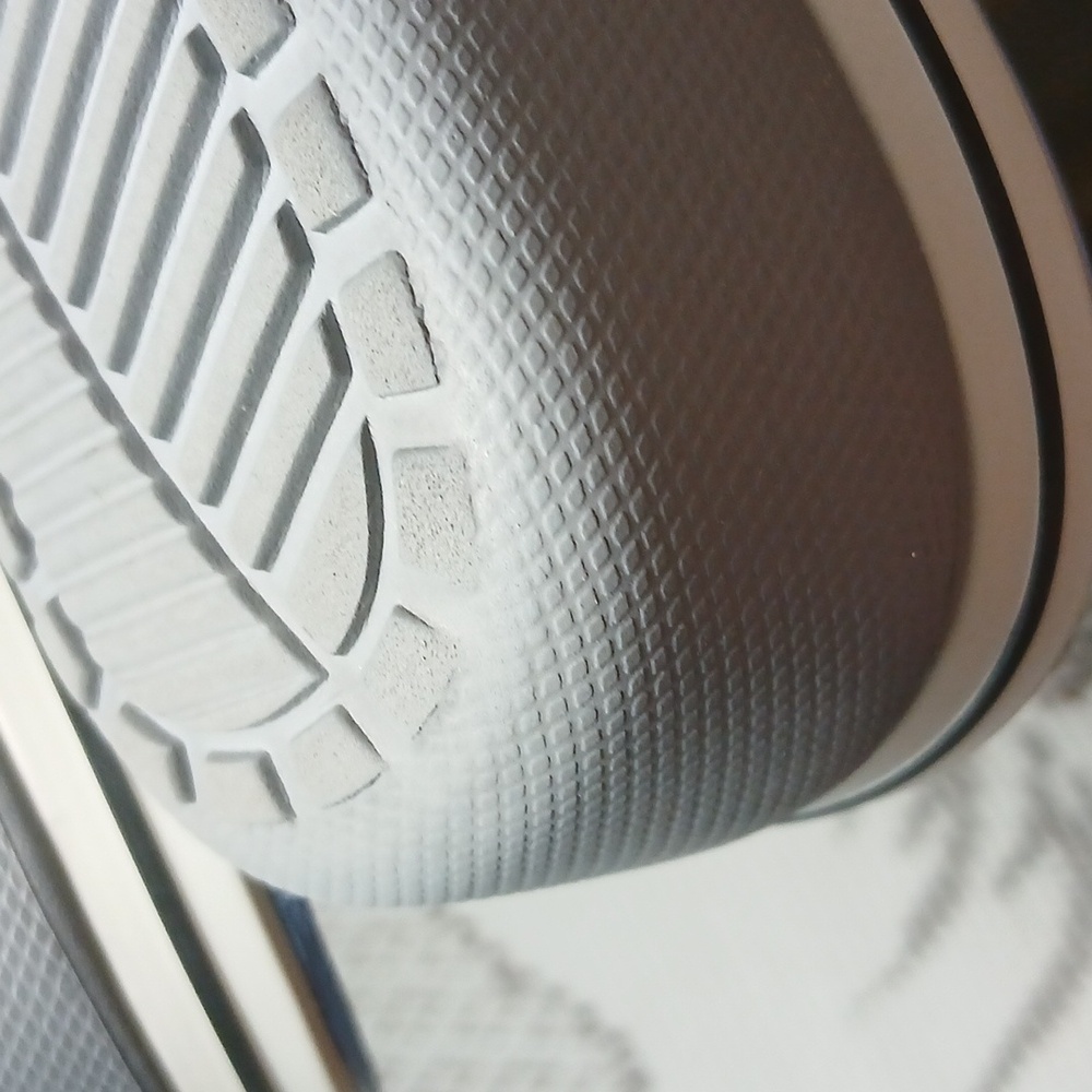 🐞Crocs Sandals - Picture 13 of 13